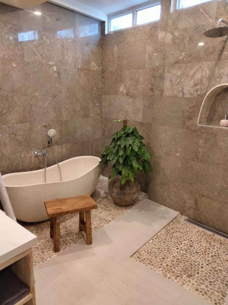 Puspa Ayu Villas & Apartments Kuta  Luaran gambar